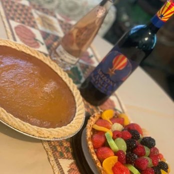 Vino Zona - Had their Chocolate Wine for Thanksgiving :) - Wine Tasting Room Near Me - Jerome, Arizona