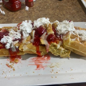 Krave Restaurant-Bridgeview - This is exactly how they brought my plate out. - American Near Me - Bridgeview, Illinois