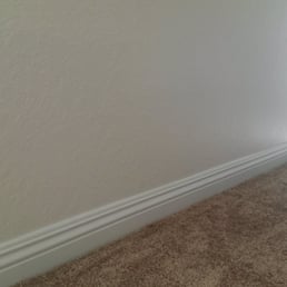 4"baseboards 4"baseboards