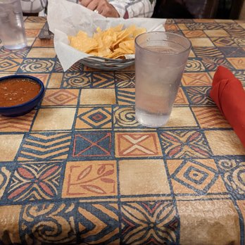 Mi Rancho - a plate of chips and a glass of water - Tex-Mex Near Me - Germantown, Maryland