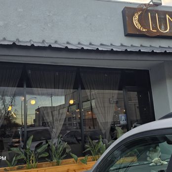 Luna - Front entrance - Tacos Near Me - Bakersfield, California