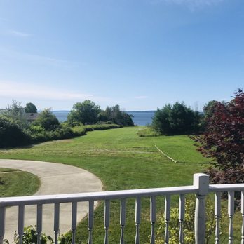 Captain Nickels Inn - Bed & Breakfast Near Me - Searsport, Maine Captain Nickels Inn - Bed & Breakfast Near Me - Searsport, Maine