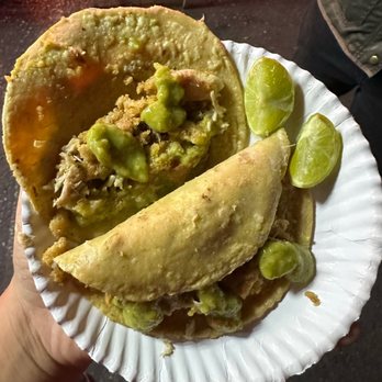 El Lechoncito de Oro - Tacos Near Me - Oaxaca, OAX
