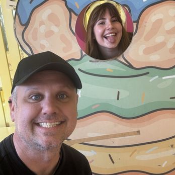 Friendly Donuts - Donuts Near Me - Orange, California