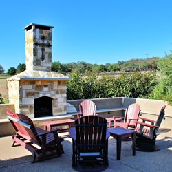 Blue Water Oasis - Outdoor Fireplace