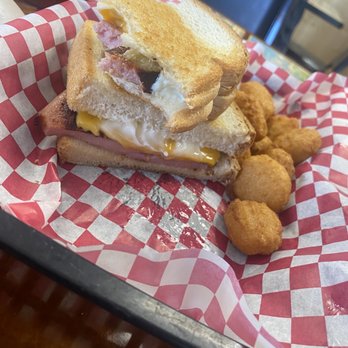Fawn & Jeff’s Kitchen - Fried Smoked Bologna sandwich. Husband said it was awesome! - Salad Near Me - Quitman, Arkansas