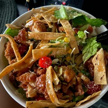 Starbird Chicken - Chicken Chop Salad - Chicken Shop Near Me - Walnut Creek, California