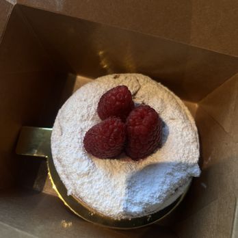 Blackmarket Bakery - Oceanside - Berry tart - Bakeries Near Me - Oceanside, California Blackmarket Bakery - Oceanside - Berry tart - Bakeries Near Me - Oceanside, California