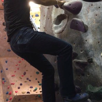 Hangar 18 - Upland - Climbing Near Me - Upland, California Hangar 18 - Upland - Climbing Near Me - Upland, California