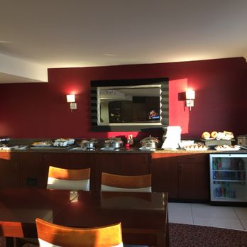 Richmond Marriott - Breakfast buffet - Hotels Near Me - Richmond, Virginia