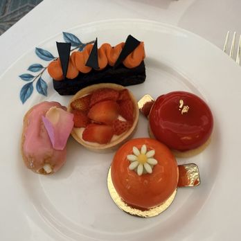 Fortnum & Mason - Accessories Near Me - London, XGL Fortnum & Mason - Accessories Near Me - London, XGL