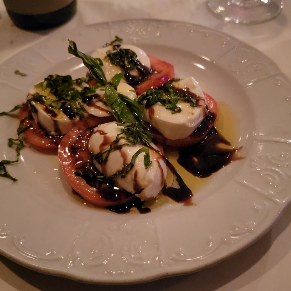 El Barzon - Italian Near Me - Detroit, Michigan El Barzon - Italian Near Me - Detroit, Michigan