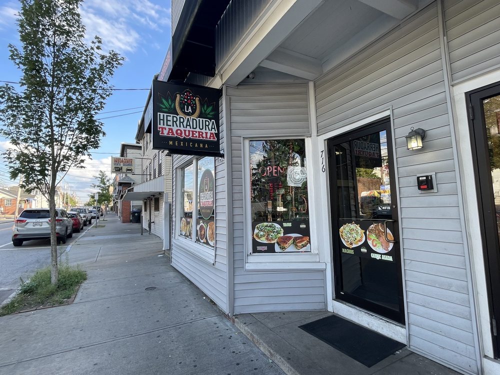 La Herradura Taqueria Mexicana