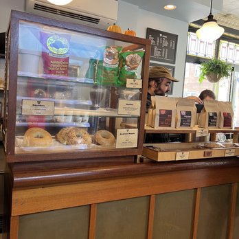 Green Line Cafe - Bagels, chips, muffins - Cafes Near Me - Philadelphia, Pennsylvania Green Line Cafe - Bagels, chips, muffins - Cafes Near Me - Philadelphia, Pennsylvania