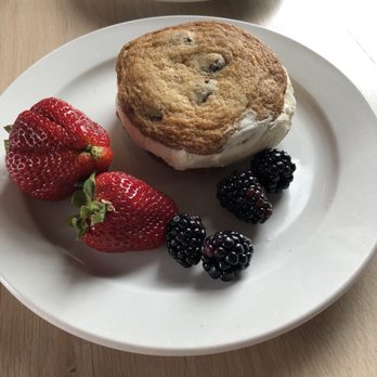 Feather & Wedge - Couldn't resist an ice cream sandwich. - American Near Me - Rockport, Massachusetts