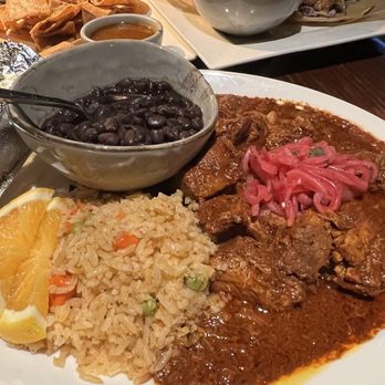 LUNA Mexican Kitchen - The Pruneyard - Mexican Near Me - Campbell, California