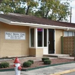 Family Dental Care of Gainesville - Matthew A. Bayne DDS, Gainesville TX office, 112 N. Denton St.