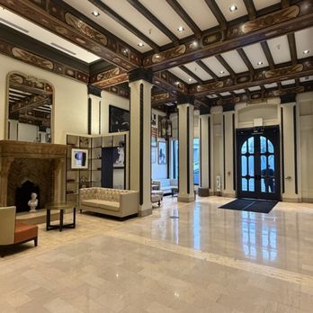 Hotel Spero - Inside the hotel lobby. - Hotels Near Me - San Francisco, California Hotel Spero - Inside the hotel lobby. - Hotels Near Me - San Francisco, California