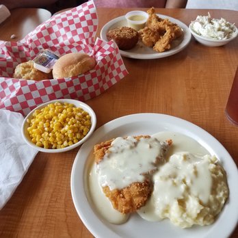 Clock Restaurant - Josey's is PERFECTION! My son and I were told of a wait 2 men entered after sat ASAP dishonest bad service. - Diners Near Me - Greer, South Carolina