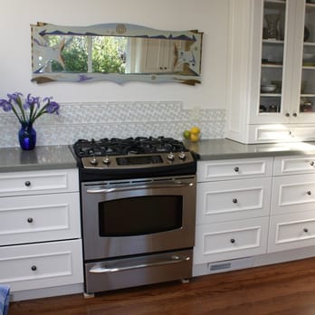 Geco Construction - Repurposed kitchen cabinets from a previous kitchen remodel - General Contractors Near Me - Novato, California Geco Construction - Repurposed kitchen cabinets from a previous kitchen remodel - General Contractors Near Me - Novato, California