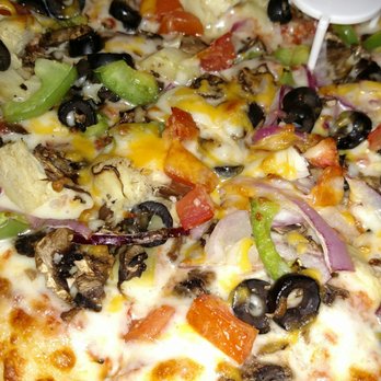 Straw Hat Pizza - Large Classic Veggie Pan Pizza - Pizza Near Me - San Jose, California Straw Hat Pizza - Large Classic Veggie Pan Pizza - Pizza Near Me - San Jose, California