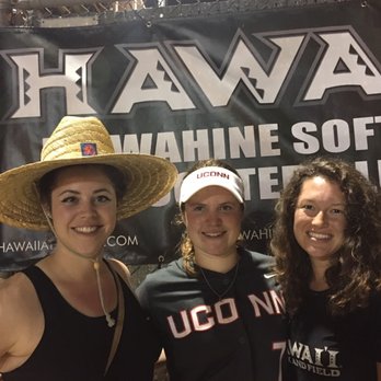 Rainbow Wahine Softball Stadium - Stadiums & Arenas Near Me - Honolulu, Hawaii Rainbow Wahine Softball Stadium - Stadiums & Arenas Near Me - Honolulu, Hawaii