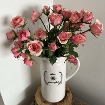Trader Joe's - These beautiful roses were $4.99 - Grocery Near Me - Pittsburgh, Pennsylvania