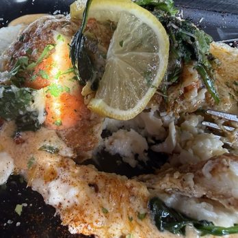 Fin & Feathers Restaurant - Inside of the fish and grits - Seafood Near Me - Las Vegas, Nevada