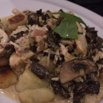 Noble Bistro - Chicken and mushroom gnocchi - Bistros Near Me - Oakville, Ontario Noble Bistro - Chicken and mushroom gnocchi - Bistros Near Me - Oakville, Ontario