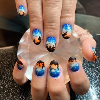Claws By Ciara - Gel mani with hand painted nail art. - Nail Technicians Near Me - Grants Pass, Oregon