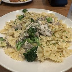 Bahama Breeze - Jerk chicken pasta