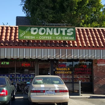 Goldstar Doughnuts - Storefront. - Donuts Near Me - Van Nuys, California