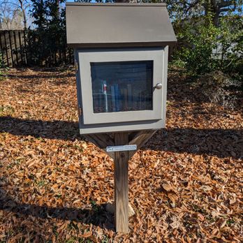 Little Free Library - Little Free Library, 5701 Wadebridge Cove, Charlotte - Community Book Box Near Me - Charlotte, North Carolina Little Free Library - Little Free Library, 5701 Wadebridge Cove, Charlotte - Community Book Box Near Me - Charlotte, North Carolina