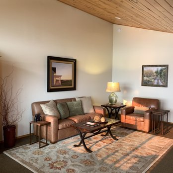 Sea Rock Inn - Our living room - Bed & Breakfast Near Me - Mendocino, California