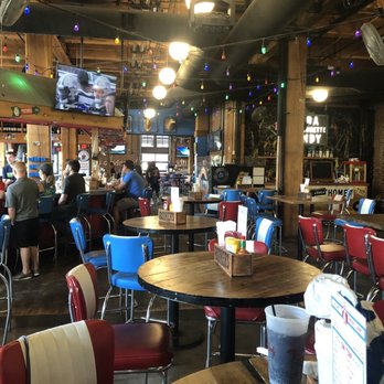 Tin Roof - Bars Near Me - St. Louis, Missouri