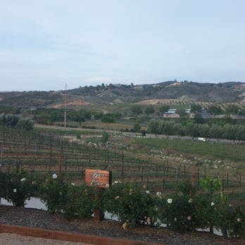 Robert Renzoni Vineyards - Wineries Near Me - Temecula, California