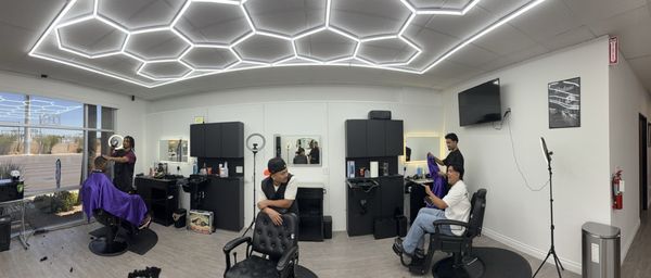 Dexterous Barber Studio