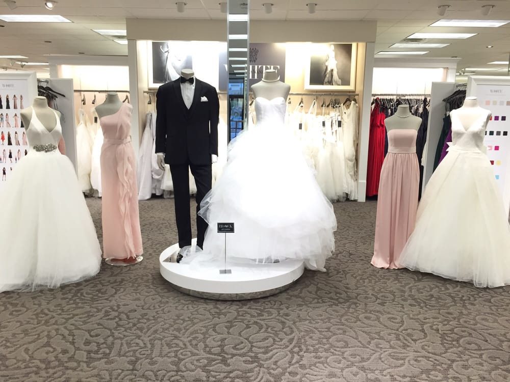 DAVID’S BRIDAL Updated October 2024 39 Reviews 275 Harbison Blvd