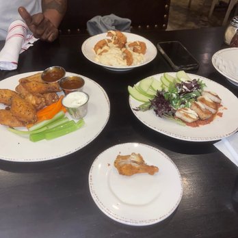 Fat City Kitchen - American Near Me - Alexandria, Virginia