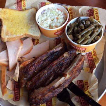 Willie Jewell's Old School Bar-B-Q - Barbeque Near Me - Saint Augustine, Florida