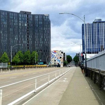 Burnside Bridge - View east - Landmarks & Historical Buildings Near Me - Portland, Oregon