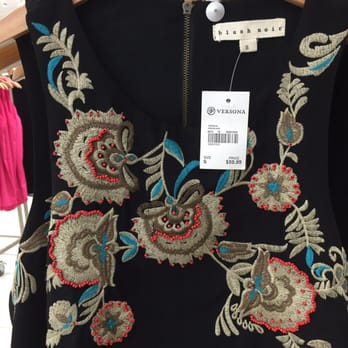 Versona - $60 embroidered tank top - Women's Clothing Near Me - Miami, Florida