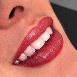 Iona Wallace Cosmetic Tattooing - Lip blush tattoo