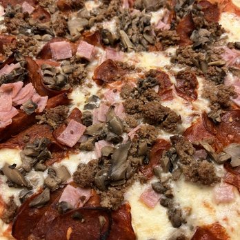 Competidor's Pizza - Teenage Mutant Pizza - Albóndigas, Jamón, Chorizo (mushrooms added) - Pizza Near Me - Guaynabo, Puerto Rico Competidor's Pizza - Teenage Mutant Pizza - Albóndigas, Jamón, Chorizo (mushrooms added) - Pizza Near Me - Guaynabo, Puerto Rico