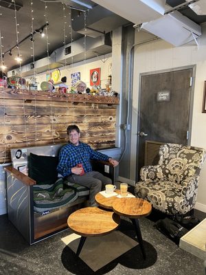 Mint & Serif by null