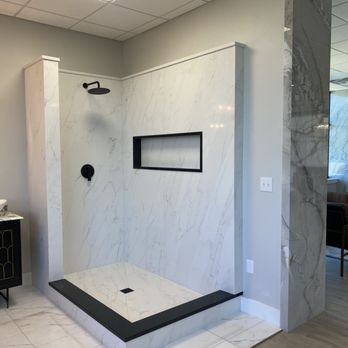 Quality Stone Countertops - Shower display - General Contractors Near Me - Nicholasville, Kentucky Quality Stone Countertops - Shower display - General Contractors Near Me - Nicholasville, Kentucky