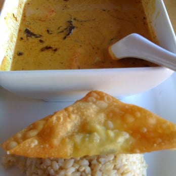Three Spice Thai Kitchen - Spicy Yellow Curry w/ Shrimp ($7.50) - Thai Near Me - Gardena, California Three Spice Thai Kitchen - Spicy Yellow Curry w/ Shrimp ($7.50) - Thai Near Me - Gardena, California