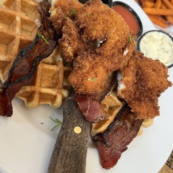 Z Cafe - Chicken and waffles - Breakfast & Brunch Near Me - Bonsall, California
