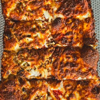Square Peg Pizzeria - Detroit style sausage and fennel pizza. - Pizza Near Me - Plainville, Connecticut Square Peg Pizzeria - Detroit style sausage and fennel pizza. - Pizza Near Me - Plainville, Connecticut