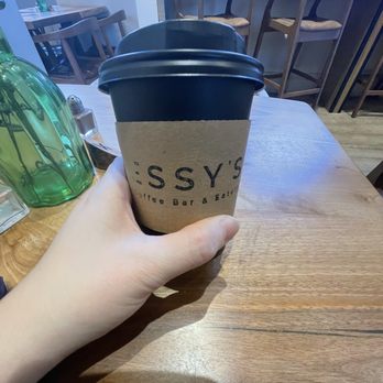 ESSY’S COFFEE BAR AND EATERY - Updated June 2024 - 1 Chapel St, Cheadle ...